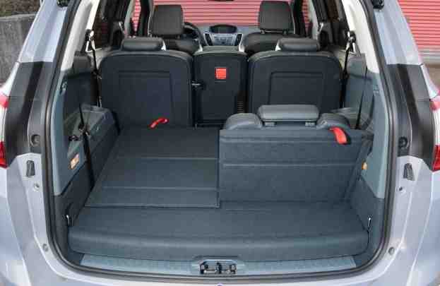 Grand Ford C-Max Boot Space