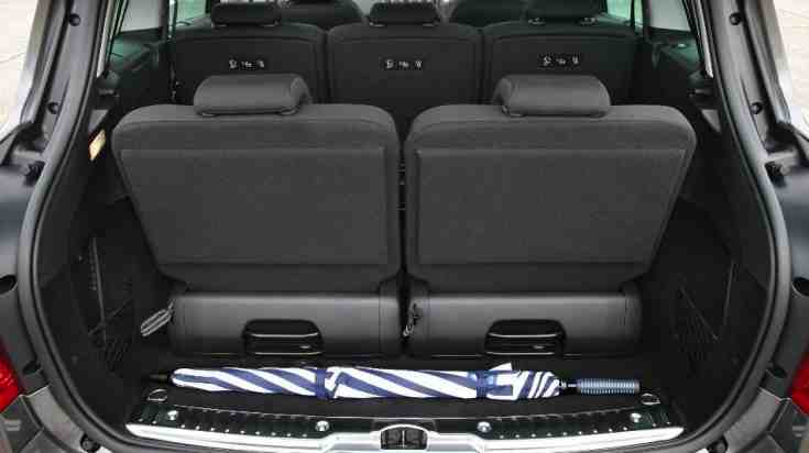 Peugeot-308 SW All seats upright