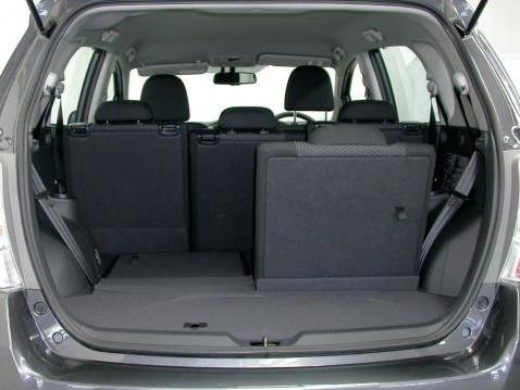 Toyota Verso Boot Flip Seats