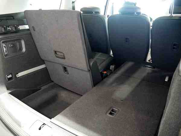 VW Sharan Boot Space